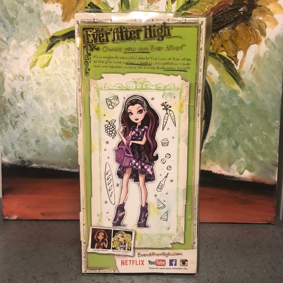 NIB Ever After High Raven Queen Doll - Picture 5 of 10